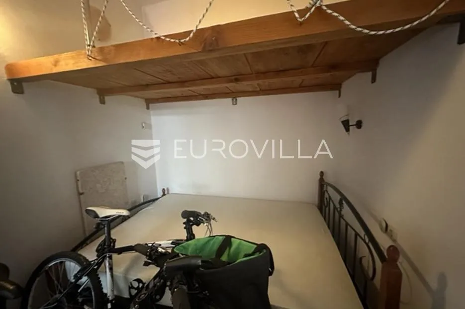 istra, medulin samostojeća kuća 130 m² s prekrasnom krovnom terasom i pogledom more - slika 10