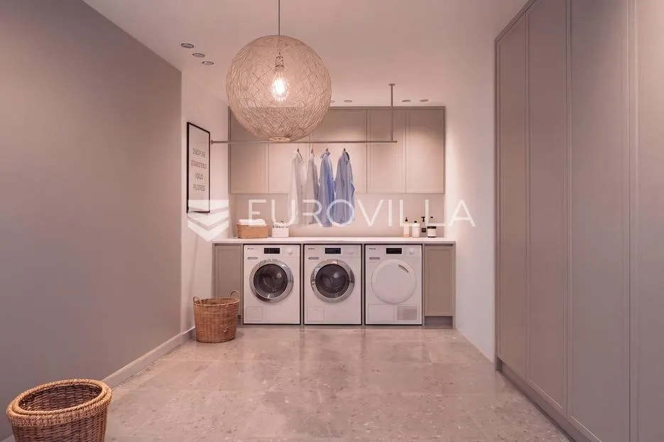 zagreb, šestine, luskuzan stan na 4 etaže, 323 m² s vrtom i 7 parkirnih mjesta - slika 14