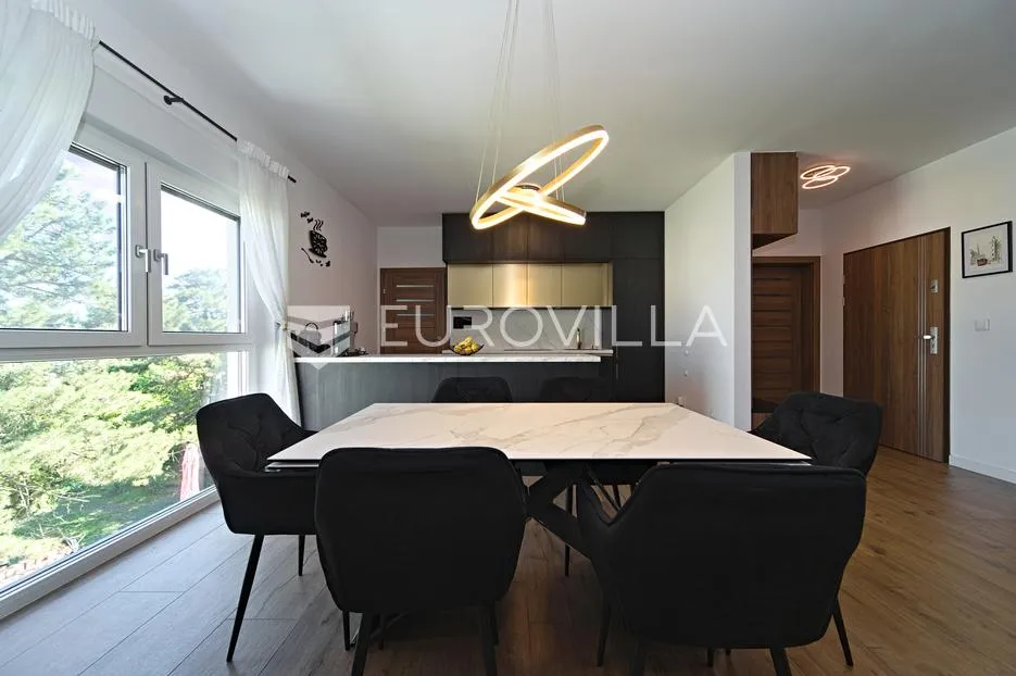 osijek, gornji grad/centar, moderan peterosoban stan 150 m² u novogradnji - slika 2