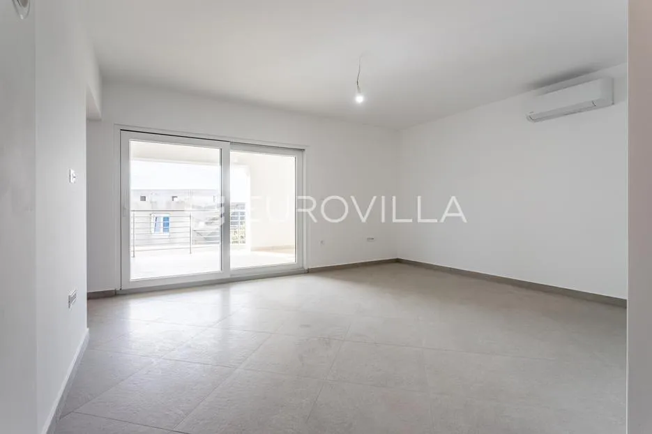 Primošten, moderan stan, 146,9 m²