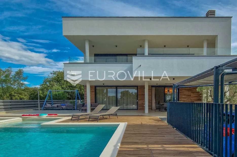 istra, luksuzna villa 276 m² s 4 spavaće sobe, bazenom i pogledom na more - slika 33
