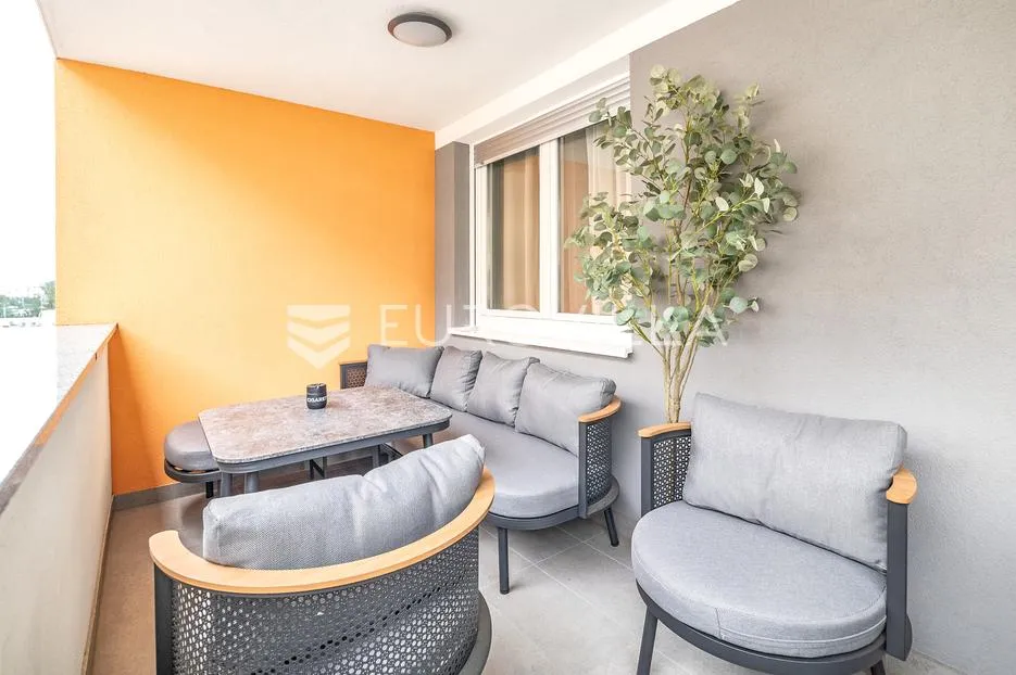 zagreb, lovinčićeva, ekskluzivan trosoban stan, 79 m², vanjsko parkirno mjesto, prvi najam - slika 11
