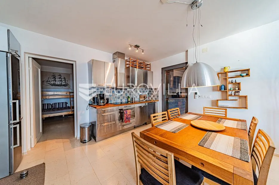 otok korčula, vela luka, villa prvi red uz more - slika 64
