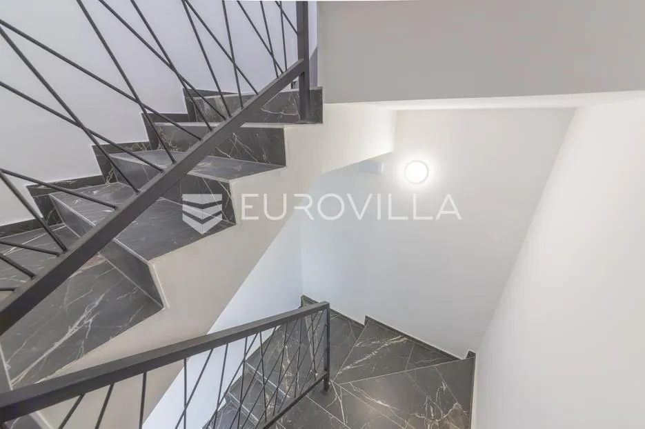 osijek, cvjetno naselje, moderan stan u urbanoj vili 124 m² 2. kat - slika 14