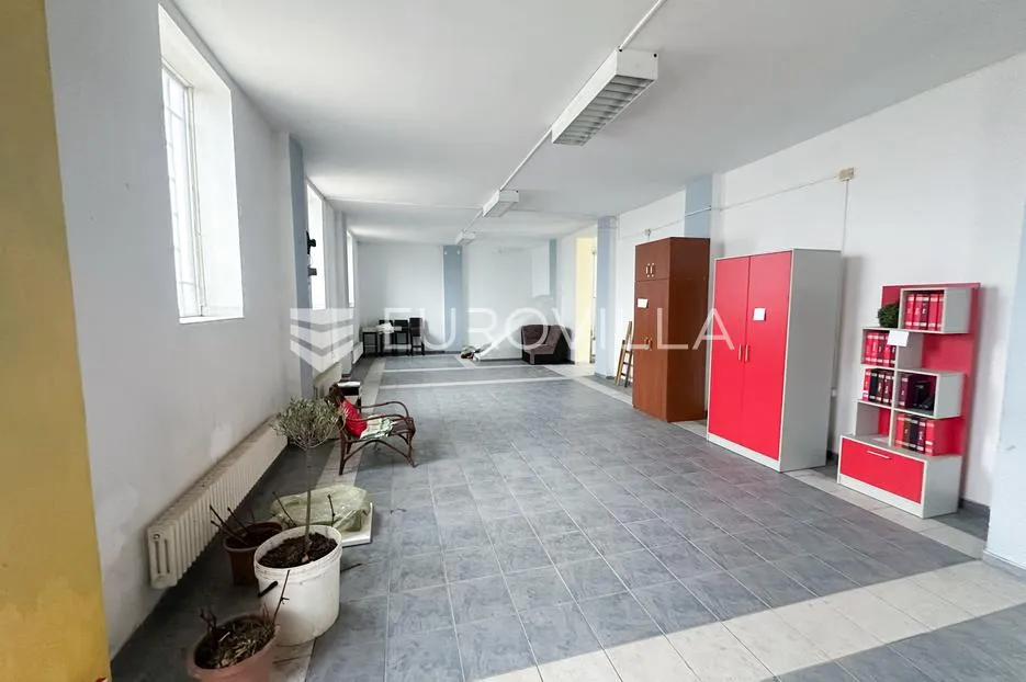 vukovar, centar, proizvodno, skladišni kompleks 2370 m² na 3 etaže - slika 5