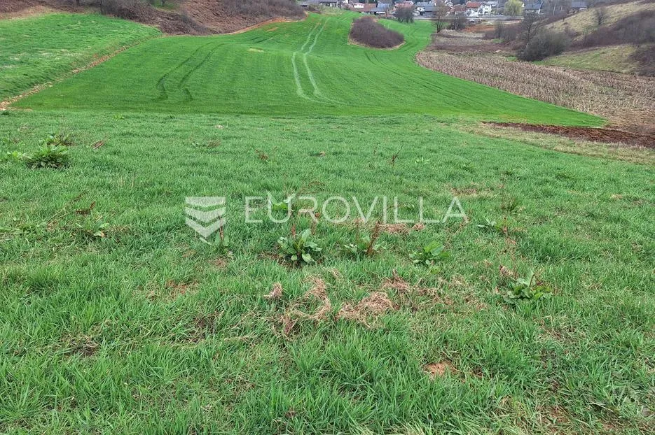 duga resa, mrežničko dvorište, građevinsko zemljište 4682 m², 800 m do mrežnice - slika 2