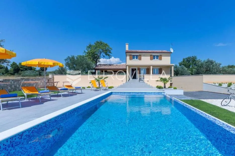 istra, fažana, villa sa bazenom i direktnim pogledom na fažanu i brijune - slika 5