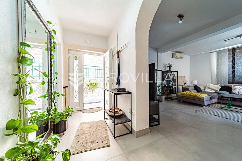 otok korčula, grad korčula, apartmani uz more u blizini stare jezgre - slika 13