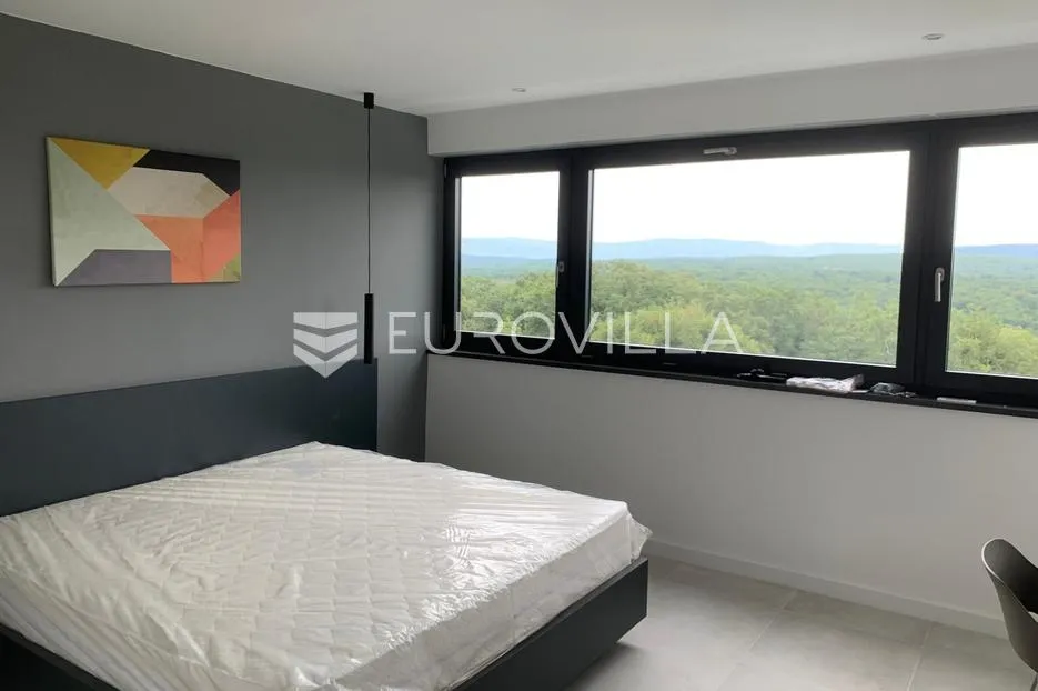 krk, luksuzna vila od 260m2 na parceli od 885m2 - slika 26