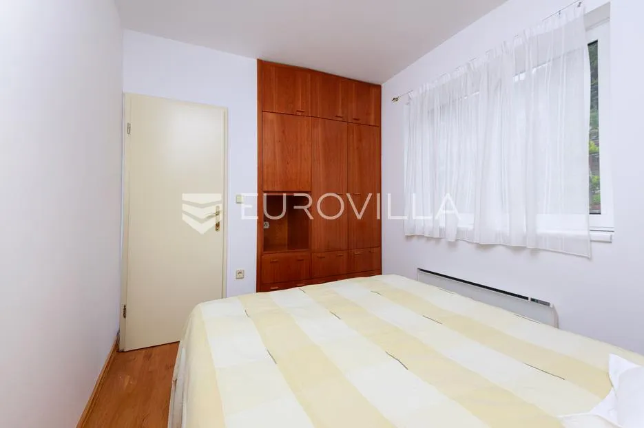 lovran, centar, prekrasan dvosoban stan 44 m², panoramski pogled na more - slika 10