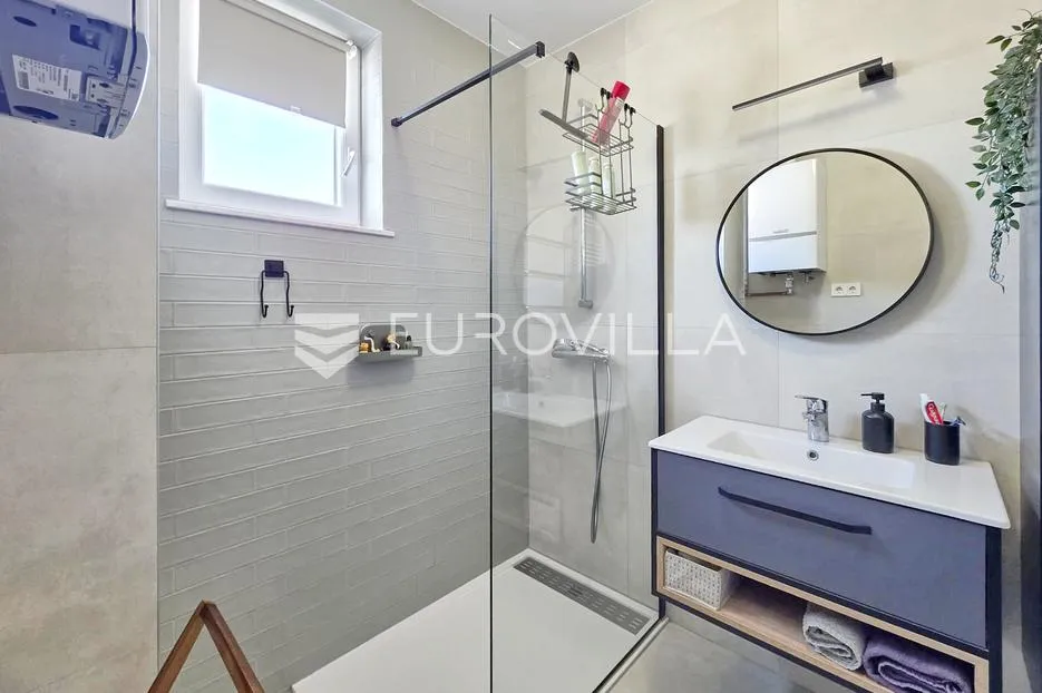 dugo selo, namješteni četverosobni stan, 97 m² - slika 8