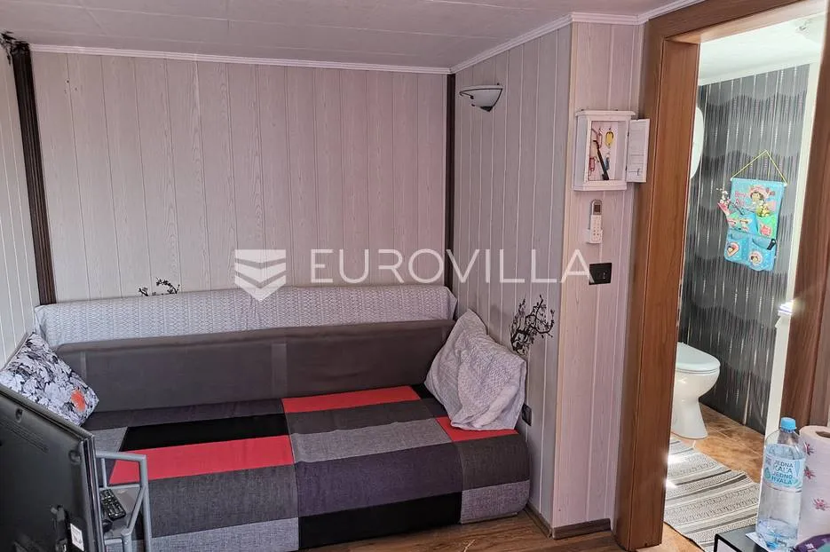 rogoznica, jarebinjak, građevinsko zemljište s idejnim projektom, 987 m² - slika 5