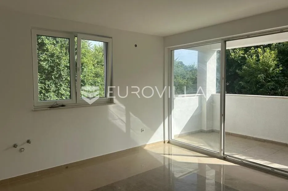 otok rab, palit, dvoetažni apartman s velikom terasom, 400 m od mora - slika 3