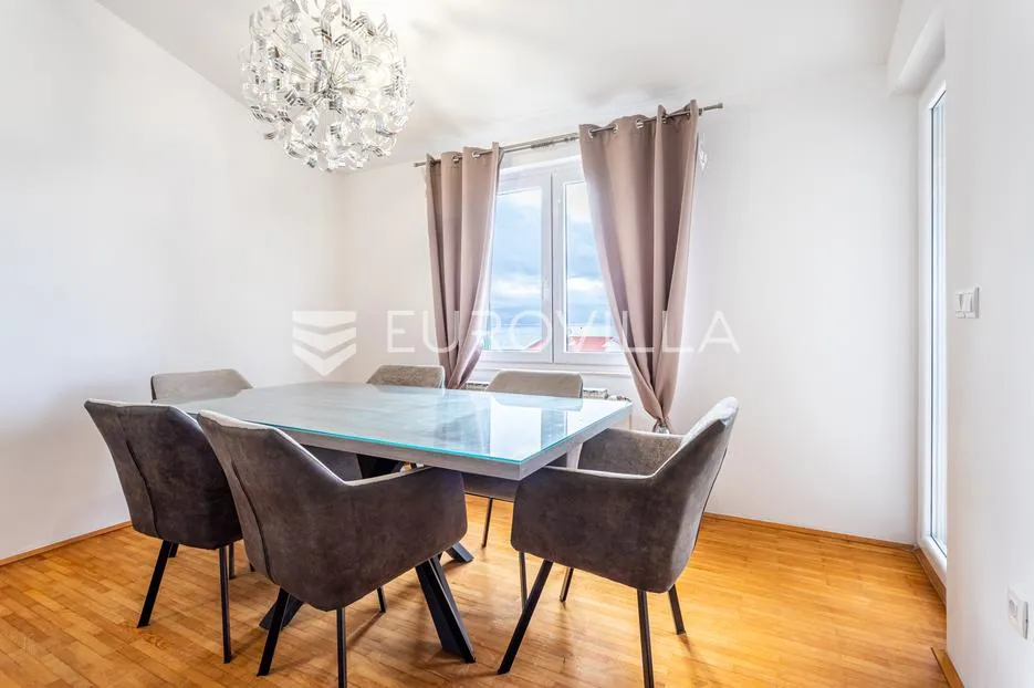 omiš, duće, prostrani dvosoban stan, 109,80 m² - slika 10