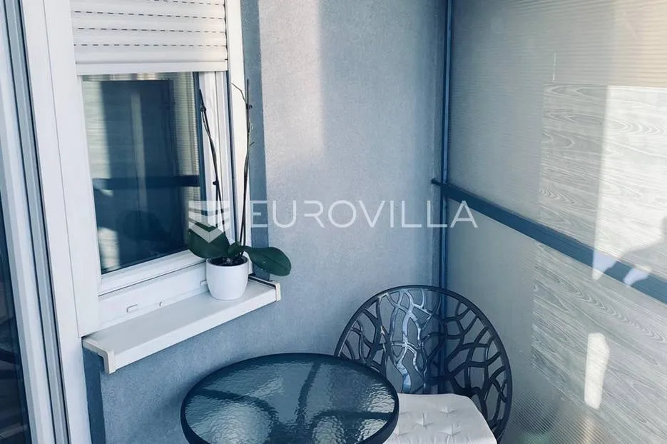 zagreb, trakošćanska lijep dvosoban stan s neto korisnom površinom od 73 m² s liftom i parkingom - slika 19