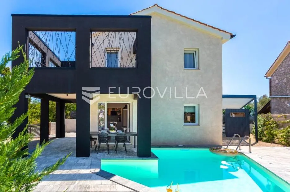 krk, dobrinj, moderna dvojna kuća s bazenom i saunom 107 m², okućnica 315 m² - slika 1