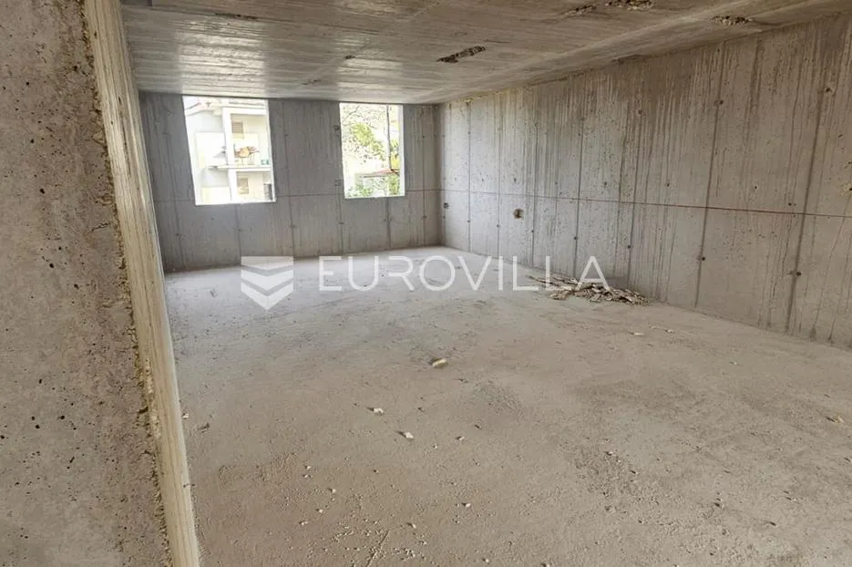 čiovo, slatine, stan 59,44 m² na 2. katu s pogledom na more i parking mjestom - slika 2