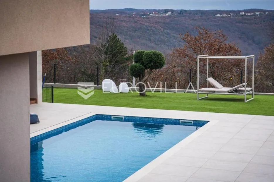istra, tinjan, luksuzna moderna kuća s grijanim bazenom i panoramskim pogledom na učku - slika 2
