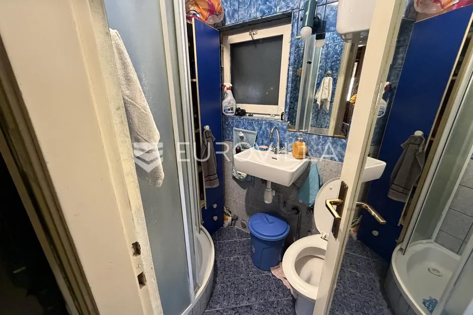 laduč, drvena kuća 183 m² na zemljištu 5.064 m² - slika 27