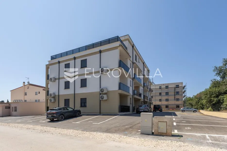 istra, tar, penthouse, tri spavaće sobe, lift, dva parkirna mjesta, novogradnja 191 m² - slika 37