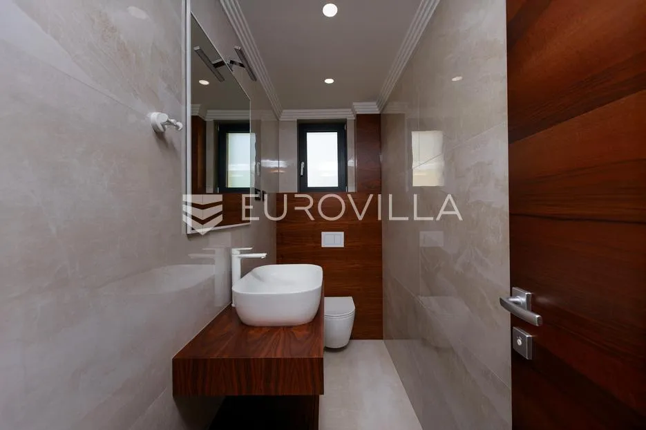 malinska dubašnica, 152,57 m² trosobni luksuzan stan s boravkom i bazenom - slika 15