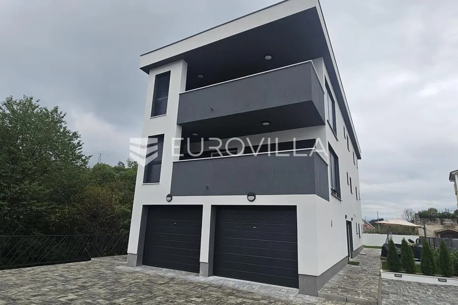 kastav, rešetari, četverosoban stan s loggiom i garažom u novogradnji - slika 13