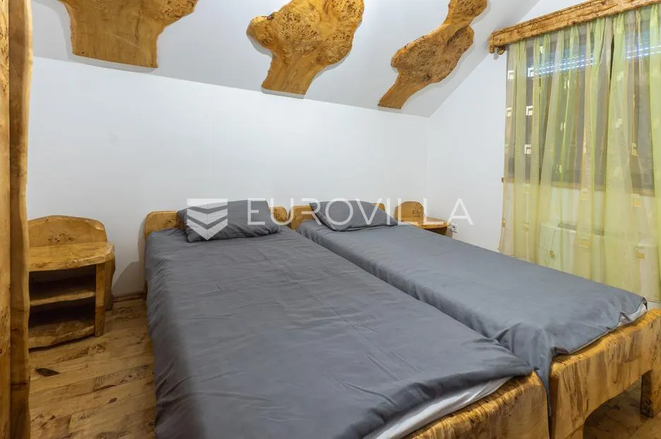 velika kopanica, uhodan restoran s prenoćištem uz državnu cestu d7 - slika 19