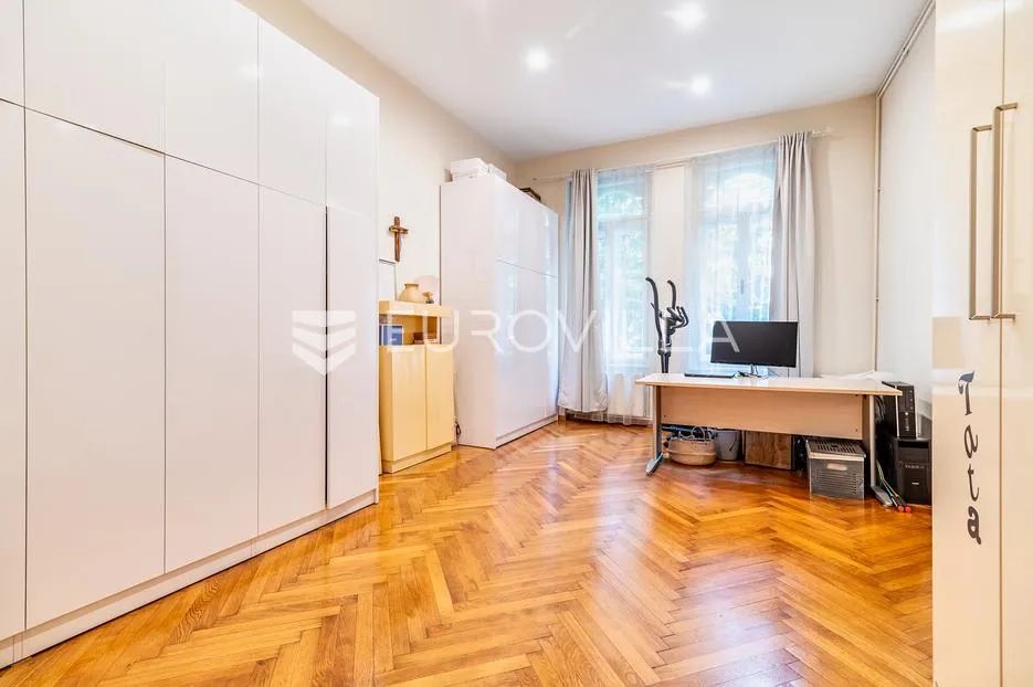 zagreb, deželićeva ulica, četverosoban stan 127 m² s balkonom - slika 7