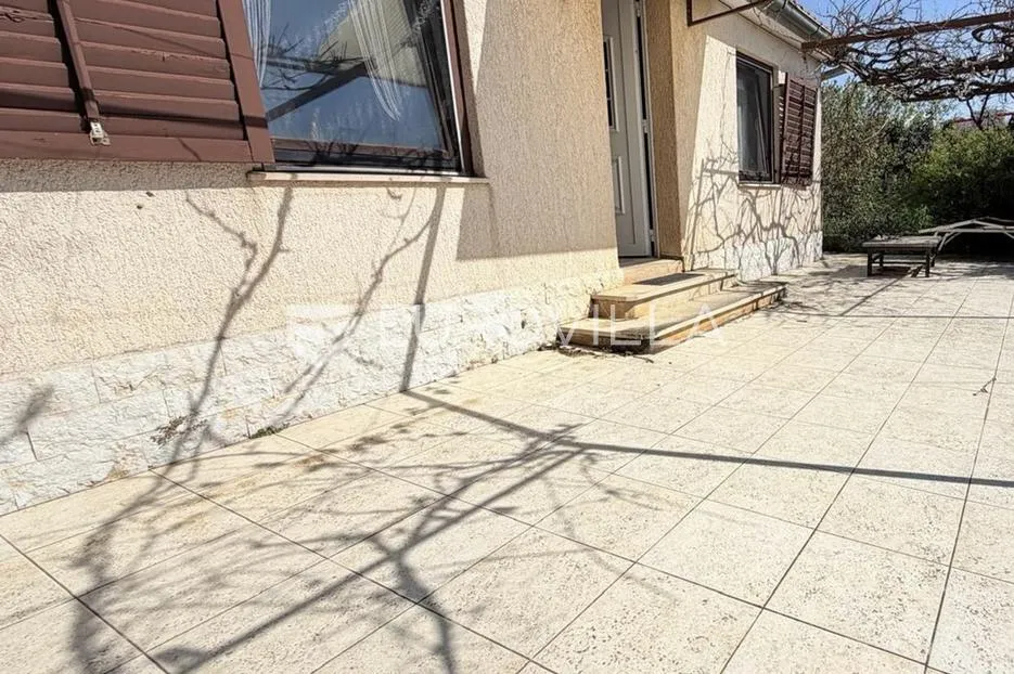 rijeka, kantrida, kuća od 54 m² s pogledom na more i prostranom okućnicom od 813 m² - slika 2