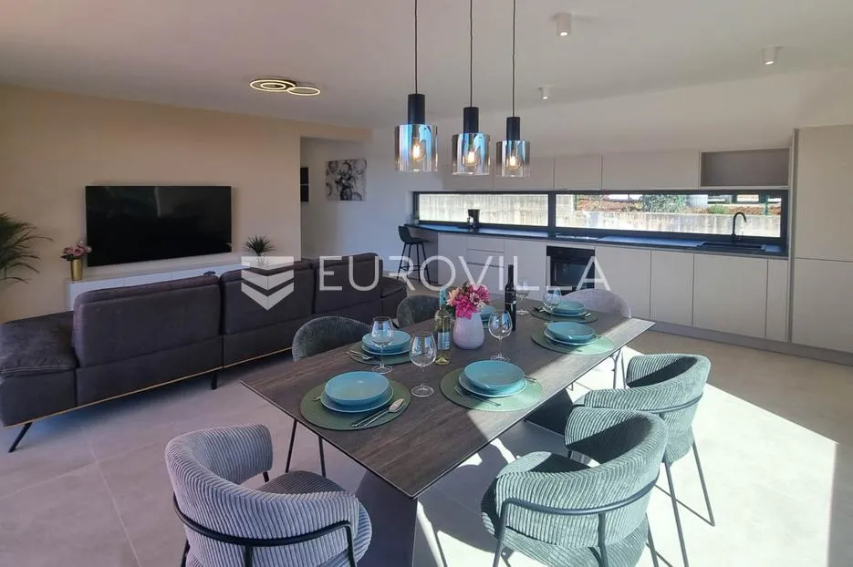 istra, novigrad, moderna vila od 136m2 s pogledom na more - slika 6