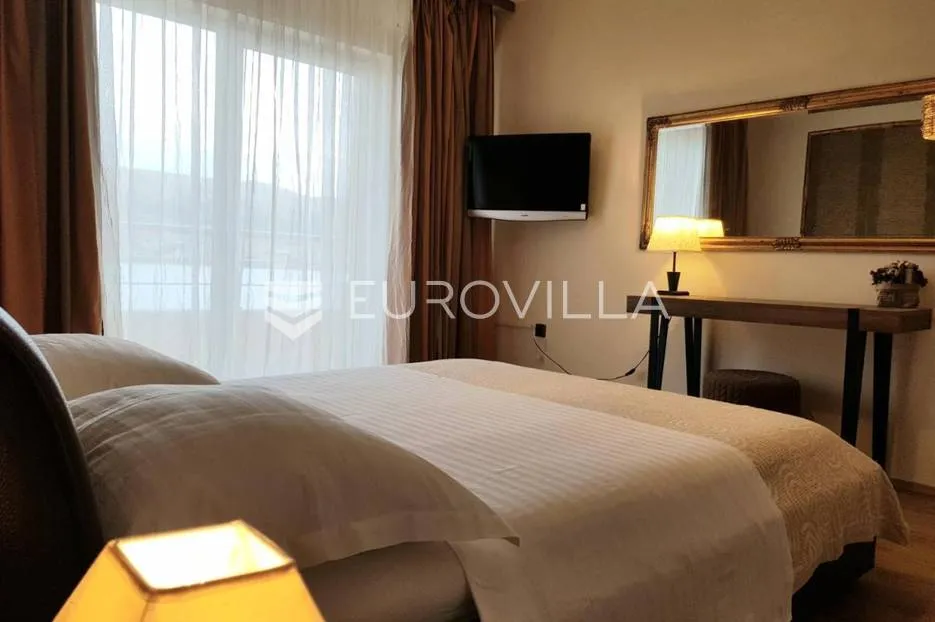 pag, moderan mini hotel s osam soba, apartmanom, restoranom i teretanom - slika 21