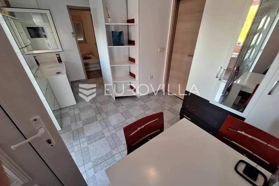 rijeka, bulevard, stan 34 m² s okućnicom i pogledom na more - slika 5