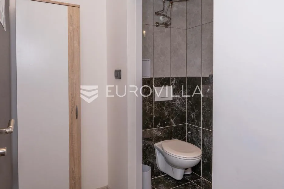 rijeka, centar, luksuzan višesoban stan 147 m², vrhunska lokacija - slika 21