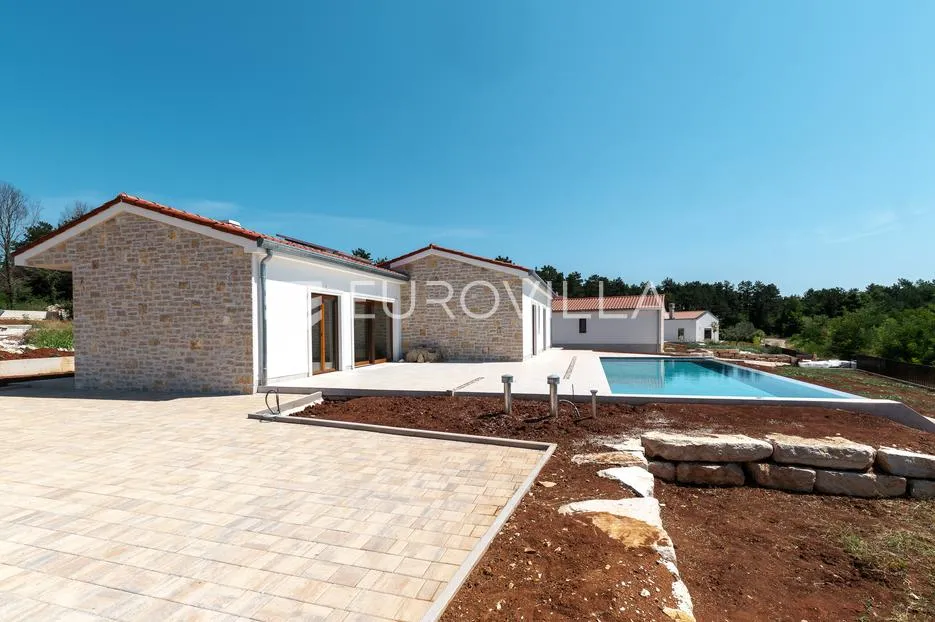 istra, majkusi, luksuzna novogradnja s bazenom na parceli od 868 m² - slika 27