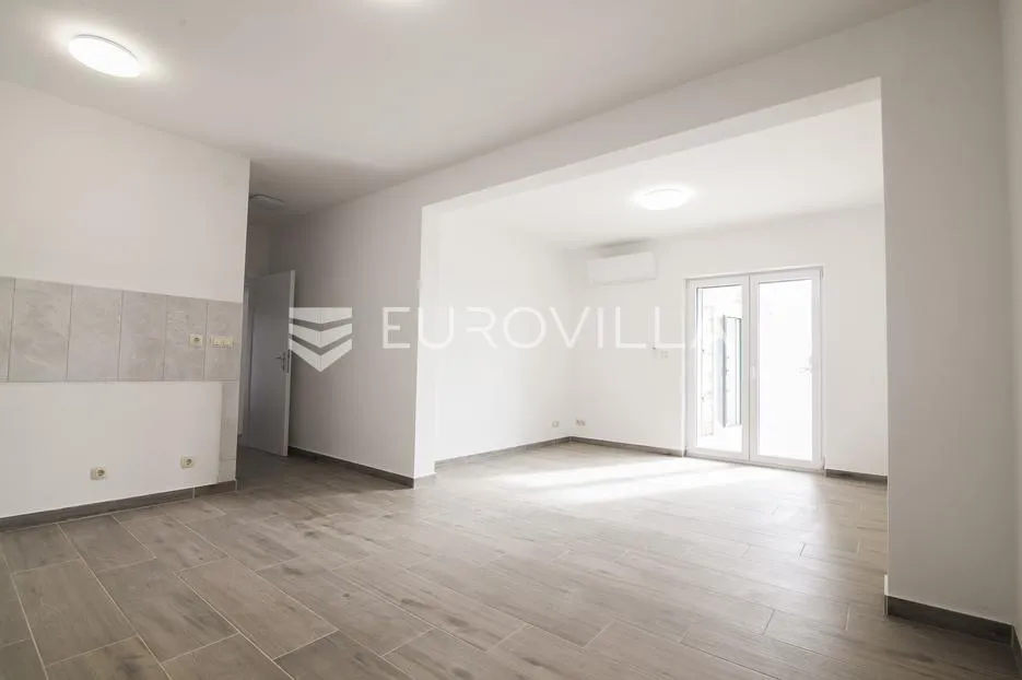 brač, bol, trosoban stan u manjoj zgradi, 62 m², pogled na more - slika 3