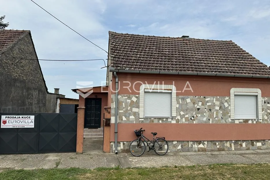 erdut, dalj, kompletno renovirana kuća s velikim dvorištem - slika 18