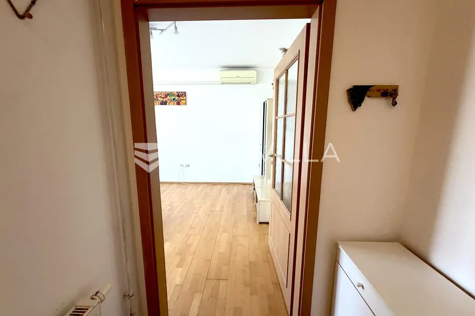 đakovo, namješten dvosoban stan 43 m² - slika 8