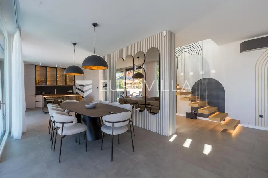 istra, rovinjsko selo, moderna novogradnja 222m2 s bazenom - slika 1