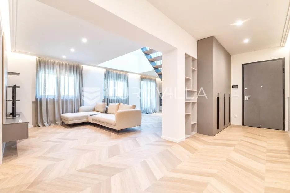 zagreb, bogovićeva, luksuzan četverosoban penthouse 150 m² - slika 5
