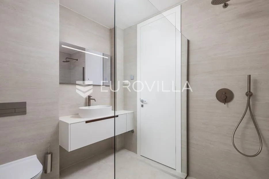 opatija, centar, dvosoban stan u novogradnji nkp 112 m2 - slika 3