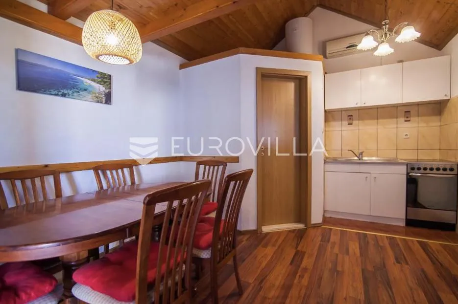 brač, bol, kamena kuća na osami s pogledom na more - slika 11