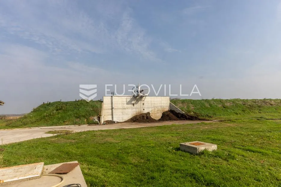 slavonija, postrojenje elektrana na bioplin upravna zgrada 34915 m² - slika 4