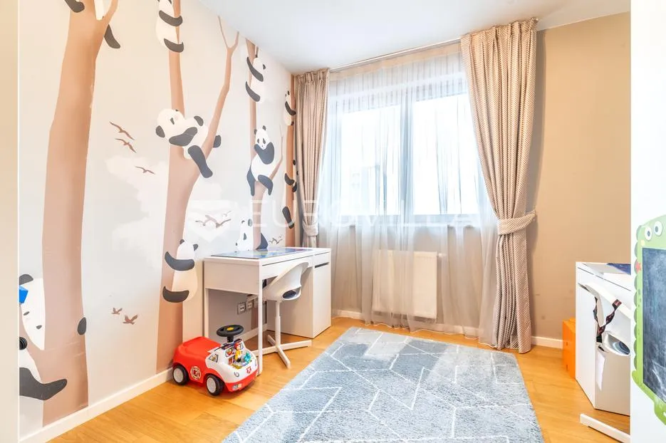 zagreb, trnje, peterosoban stan 125 m² sa duplom garažom i spremištem - slika 9