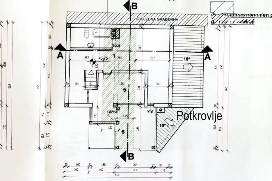 peroj, ekskluzivno, kuća sa tri stambene jedinice - slika 23