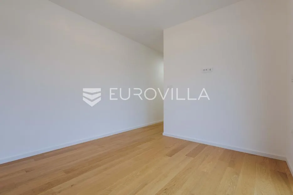 istra, pomer, unikatna, moderna villa 20 m od mora 417 m² - slika 56