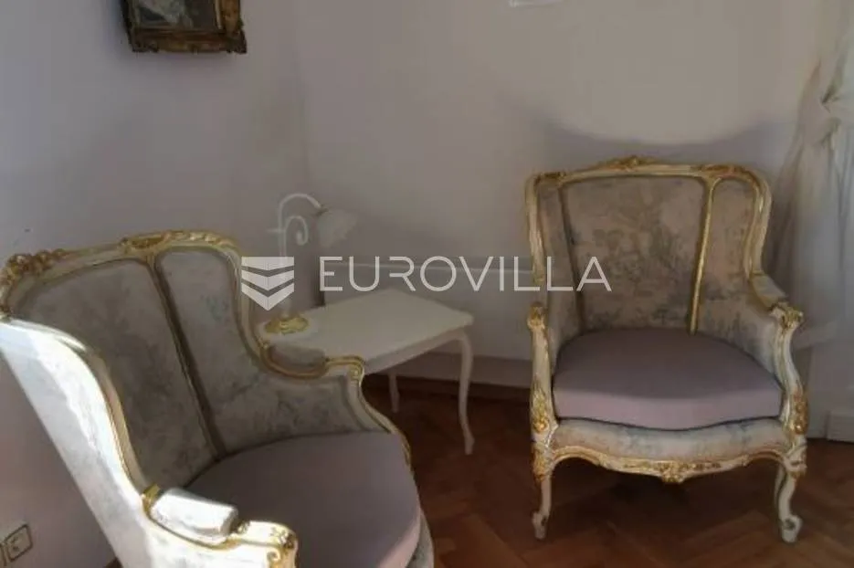 opatija - centar, luksuzan trosoban stan u prekrasnoj vili prvi red do mora, nkp 118 m2 - slika 2