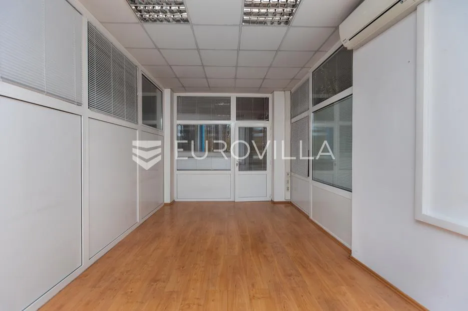 rijeka, centar, poslovni prostora 516 m², 1. kat, lift - slika 2