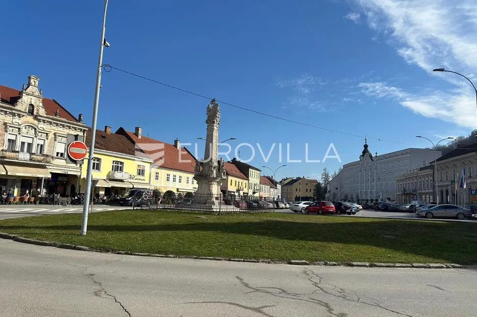 požega, poslovni prostor 270 m² u centru - slika 1