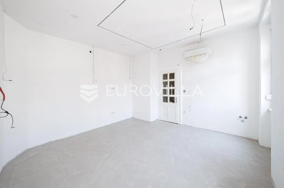 zagreb, donji grad, poslovni prostor 115 m2 na 2. katu s dizalom - slika 11