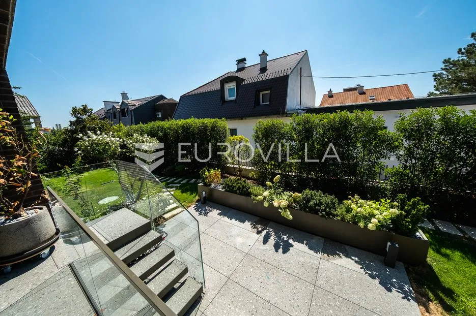 zagreb, zelengaj, trosobni luksuzni stan u urabnoj vili, 200 m² - slika 9